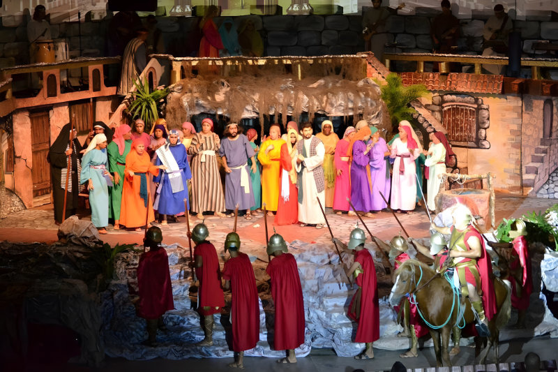 Un detalle de vestuario o escenografía de la obra